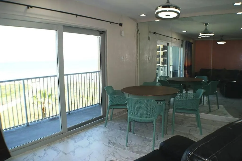 公寓 Aquarius#403 Beachfront With Ocean View *