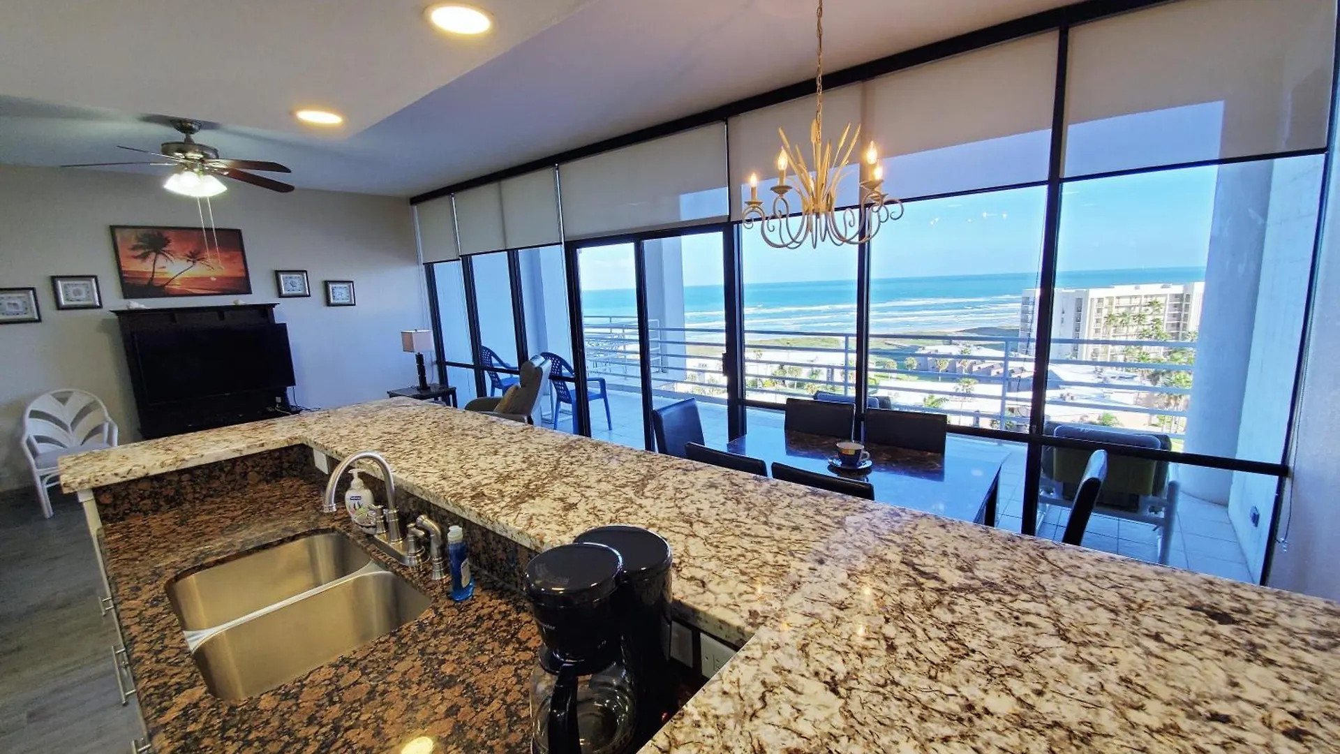 Sunchase Iv By South Padre Apartmán *