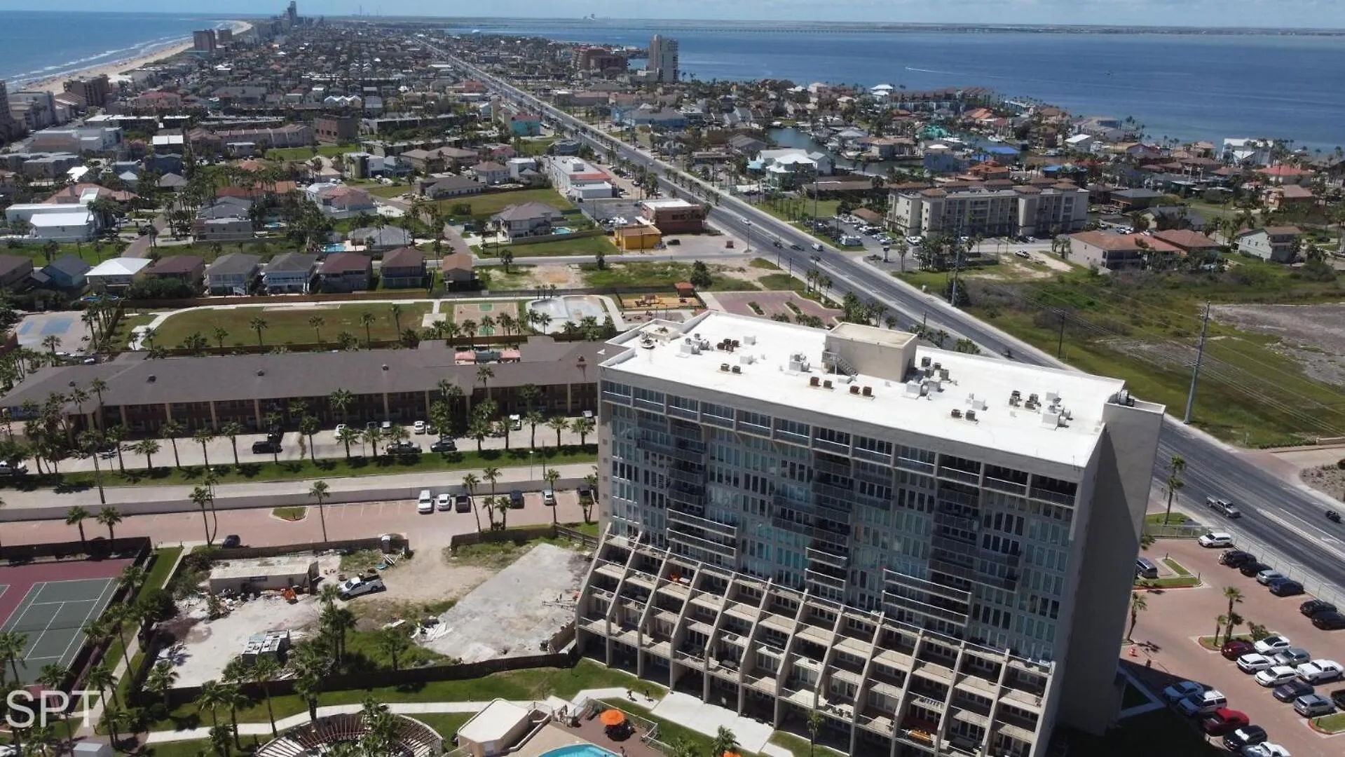 Renovated Beachfront With 2 Pools, Tons Of Beds Bahia Mar #426 South Padre Island
