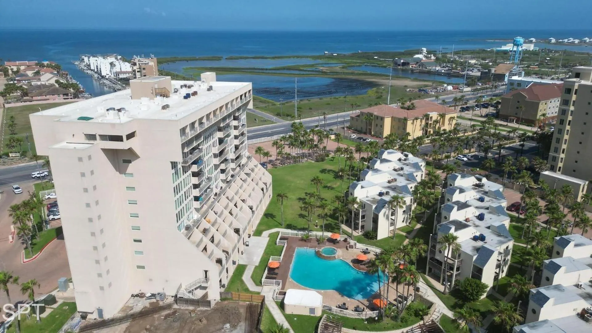 Renovated Beachfront With 2 Pools, Tons Of Beds Bahia Mar #426 *