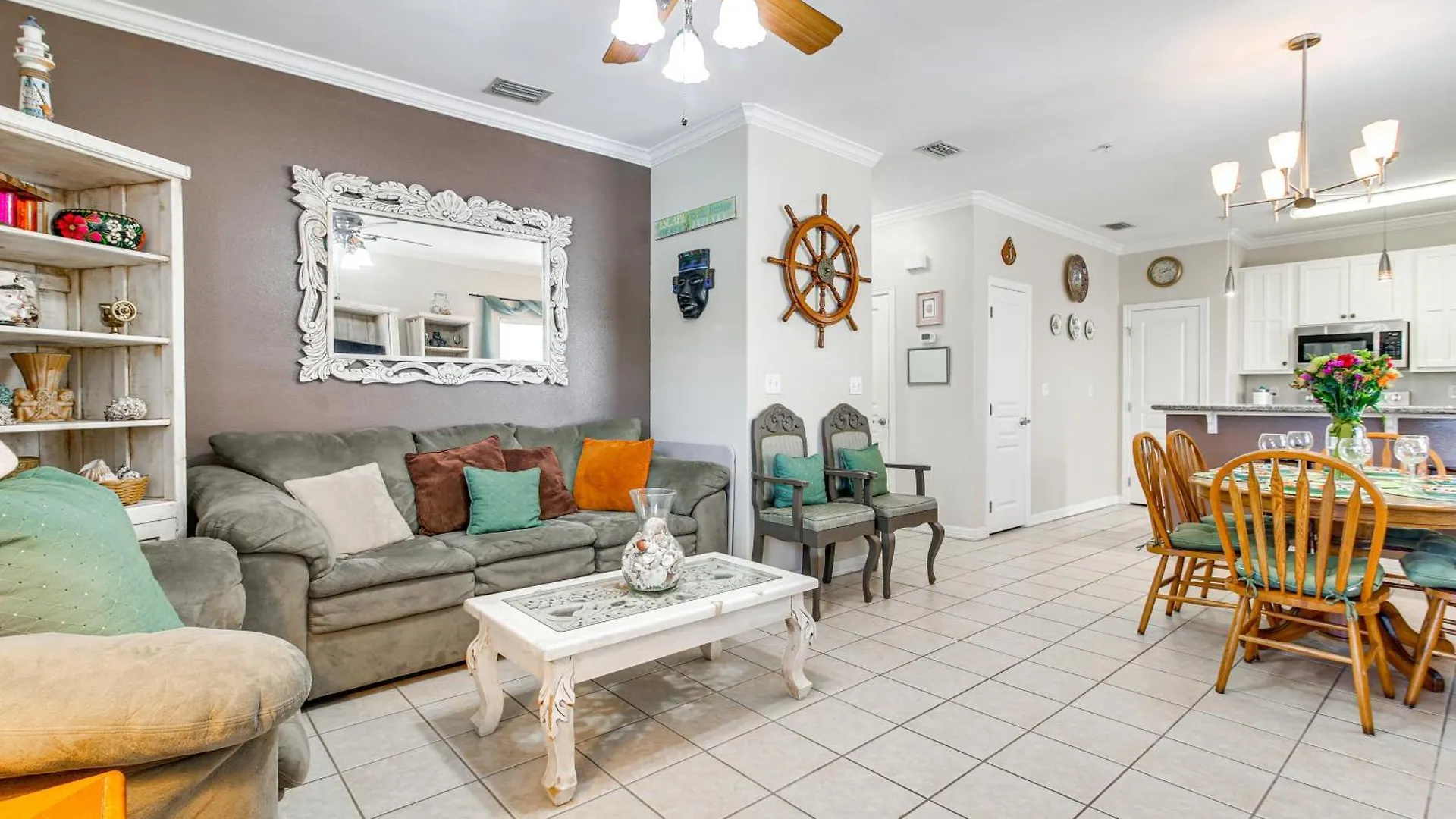 Pool Access, 1 Block To Beach! * South Padre Island
