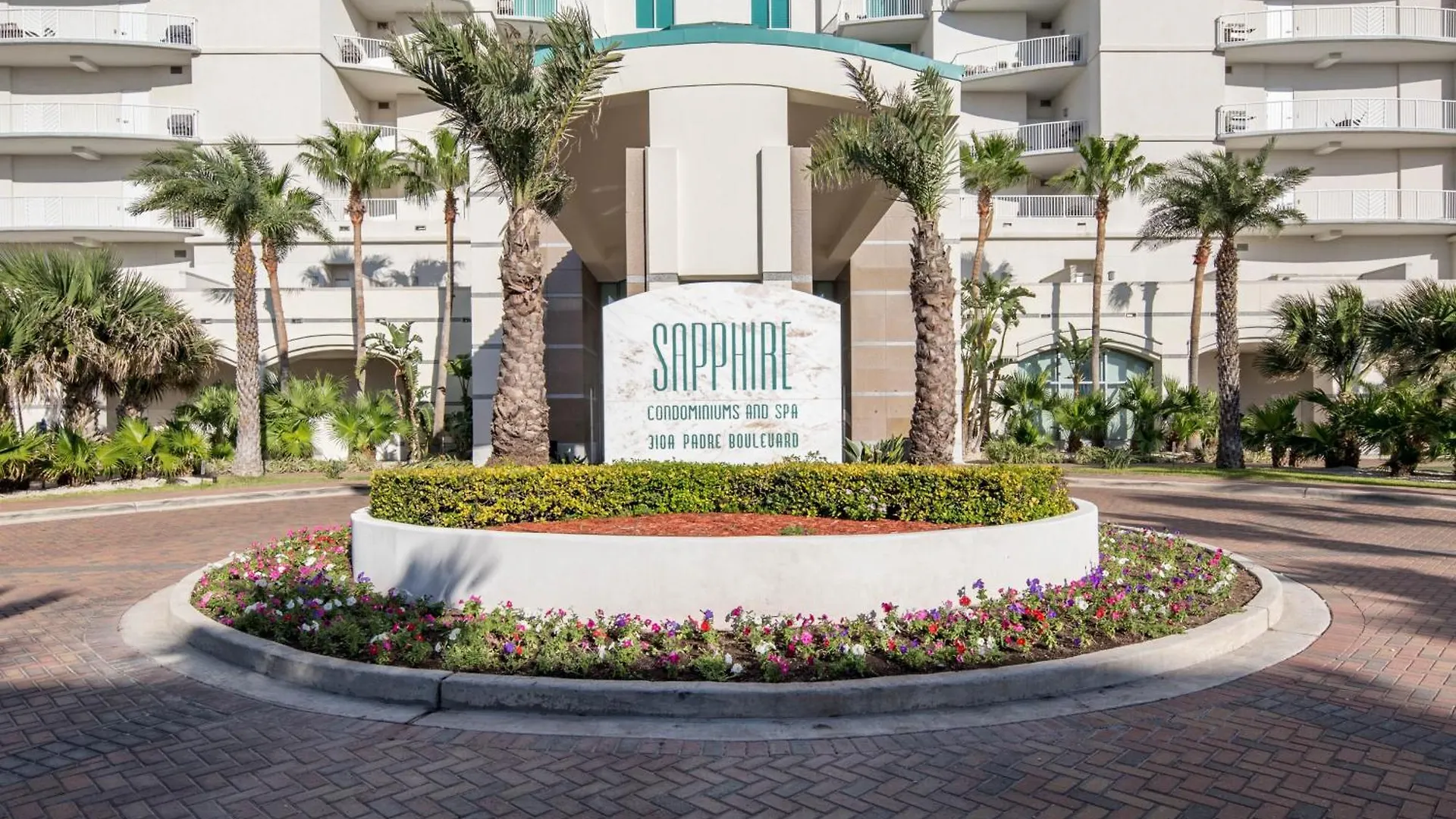 Apartment Sapphire #303 *