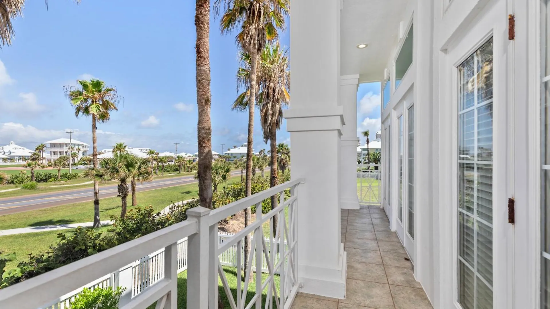 Villakar Holiday home *