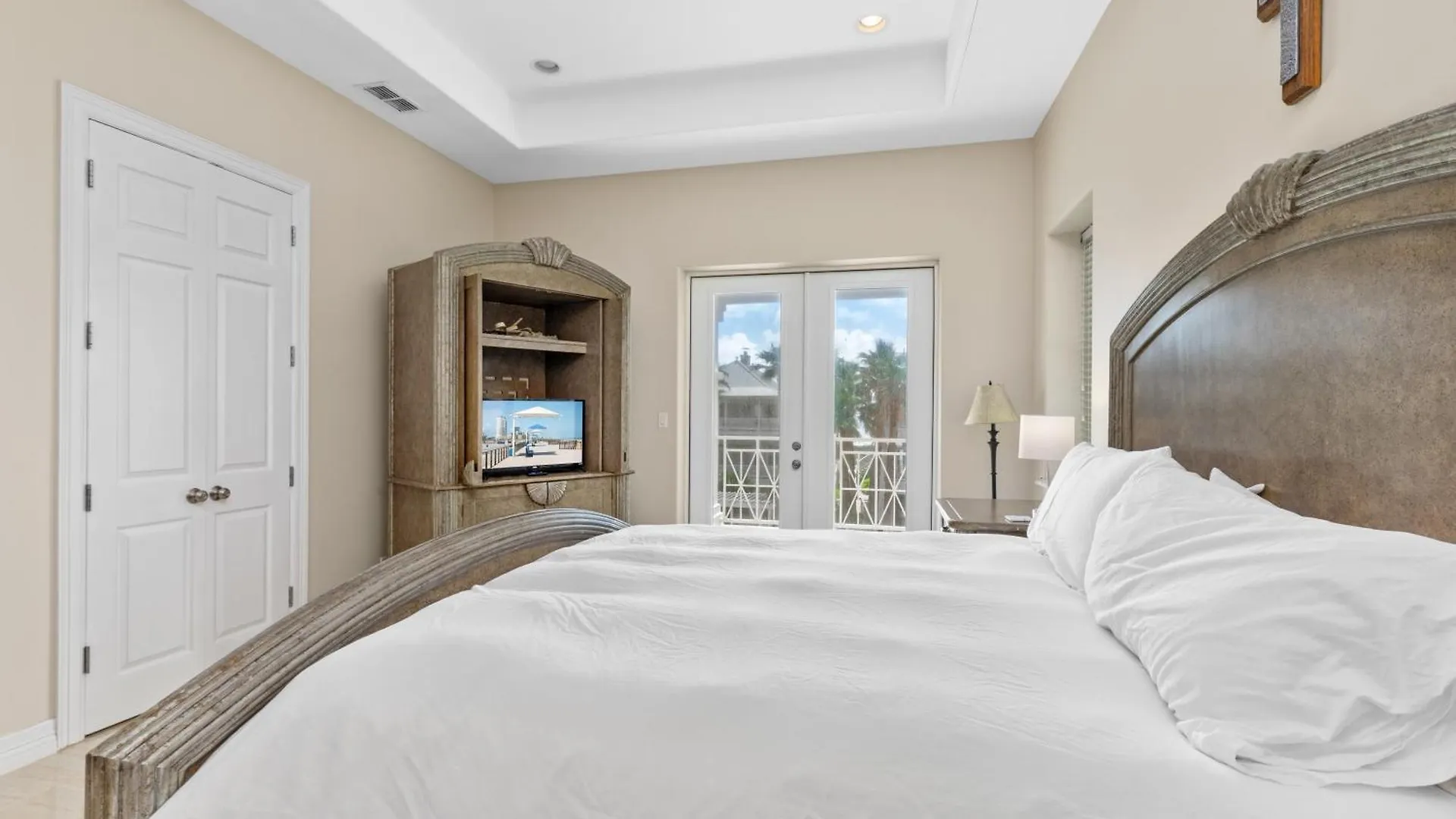 Villakar Holiday home *