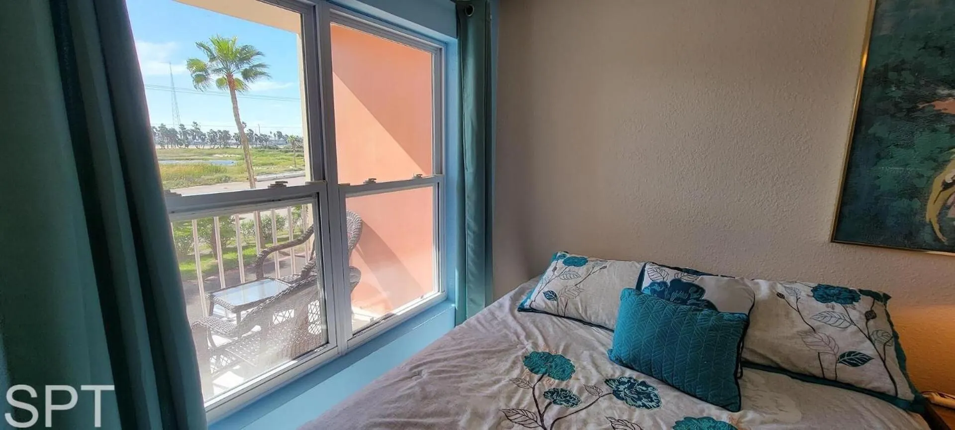 Access With Pool, Hot Tub Area & Bbq - Gulfview I - Unit 213 Apartment