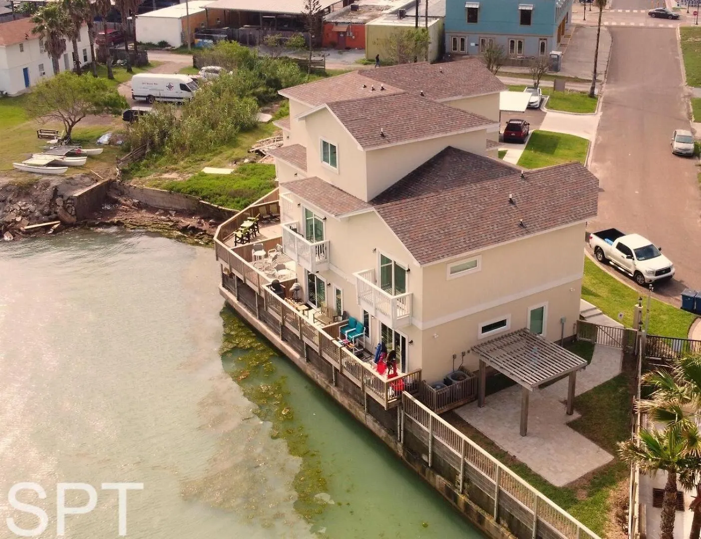 New Waterfront - Fishermans Paradise - Tarvana