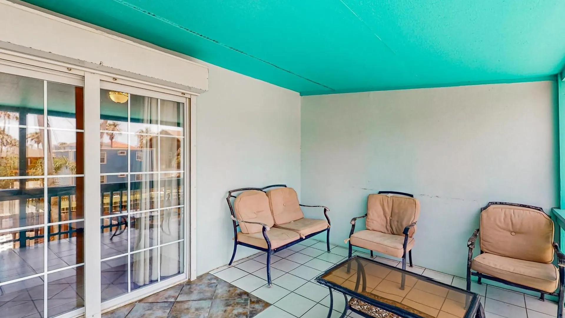 Lantana Unit B Holiday home *