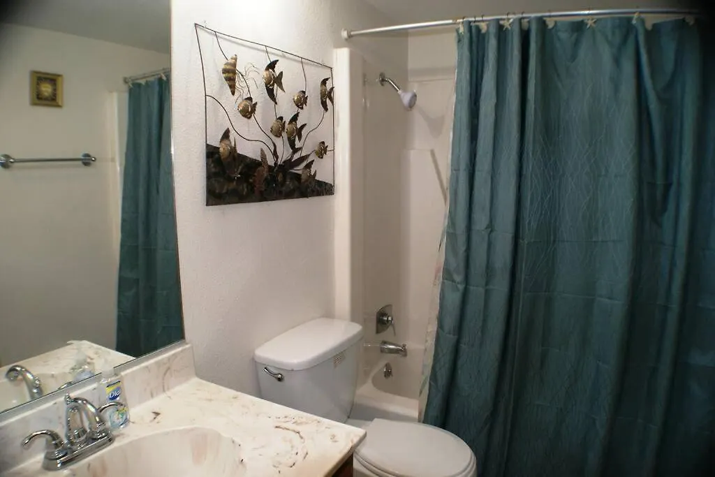 Parklane #105 2-3 Minute Walk To Access Apartment South Padre Island