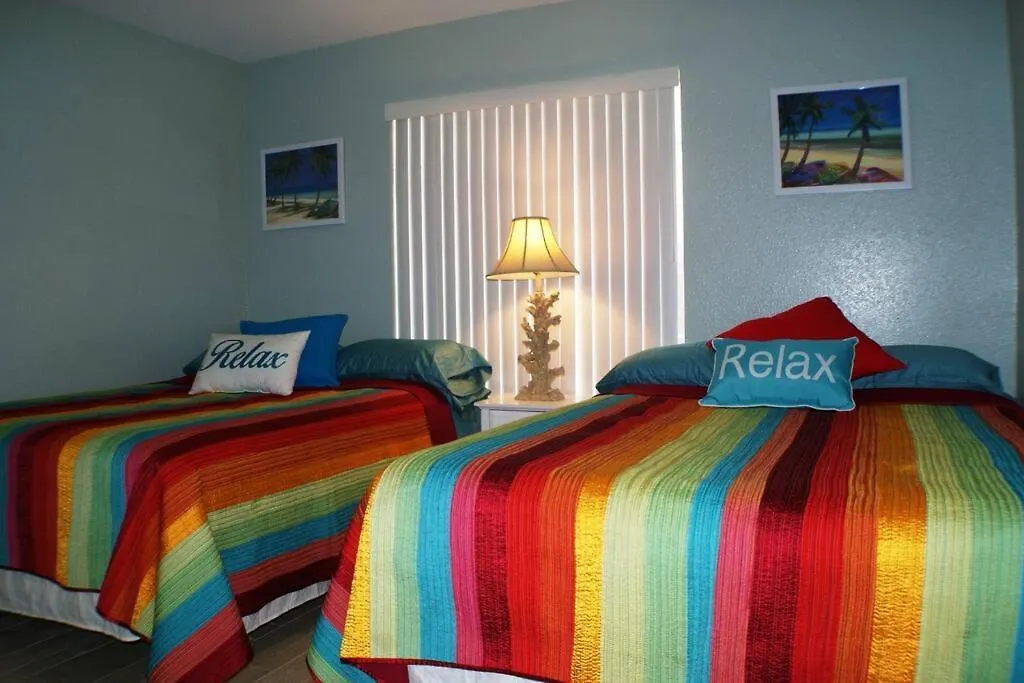 La Perla#2 Mid-island 2-3 Minute Walk To Acc Apartment *