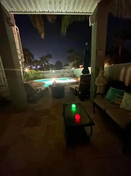 Holiday home Breathtaking Sunset Views & Minutes To The Beach!