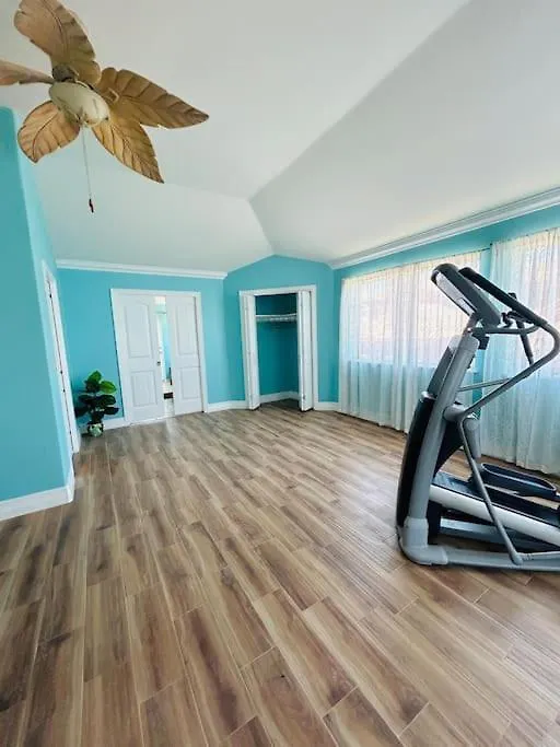 Holiday home Breathtaking Sunset Views & Minutes To The Beach! South Padre Island