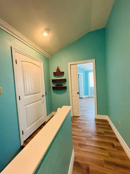 Holiday home Breathtaking Sunset Views & Minutes To The Beach!