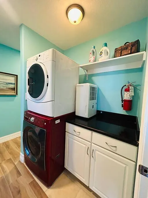 Holiday home Breathtaking Sunset Views & Minutes To The Beach! South Padre Island