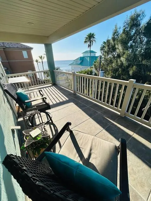 Breathtaking Sunset Views & Minutes To The Beach!