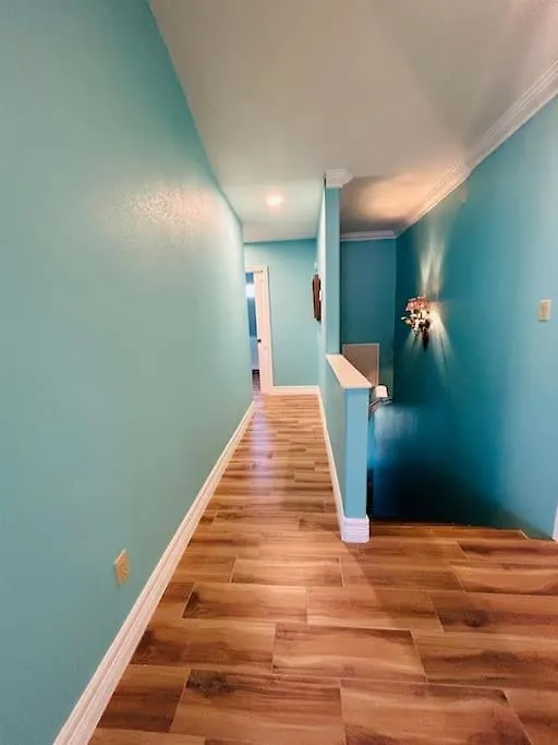 Breathtaking Sunset Views & Minutes To The Beach! *