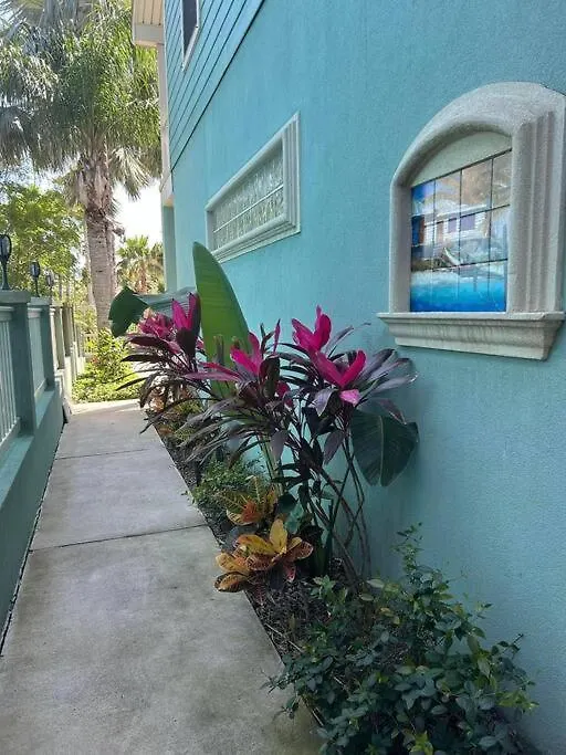 Holiday home Breathtaking Sunset Views & Minutes To The Beach! *