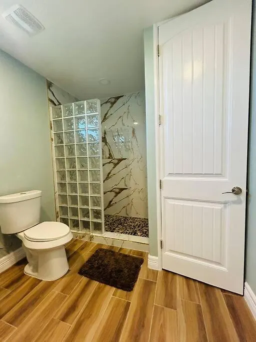 Breathtaking Sunset Views & Minutes To The Beach! Holiday home South Padre Island