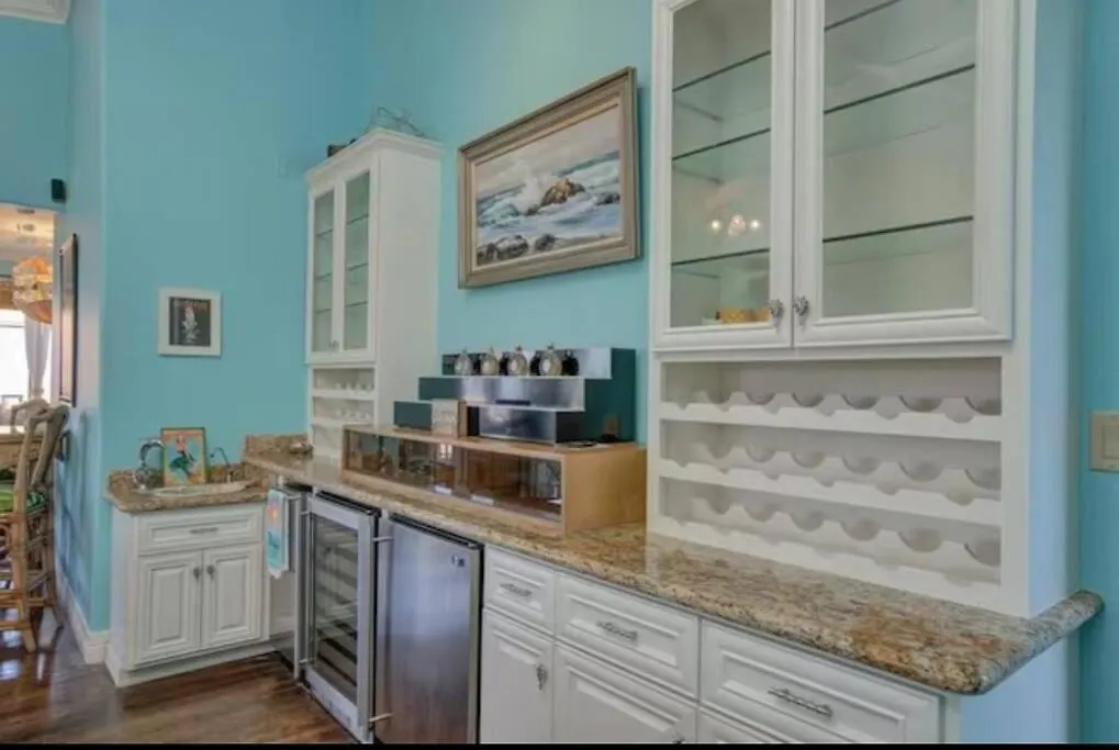 Holiday home Breathtaking Sunset Views & Minutes To The Beach!