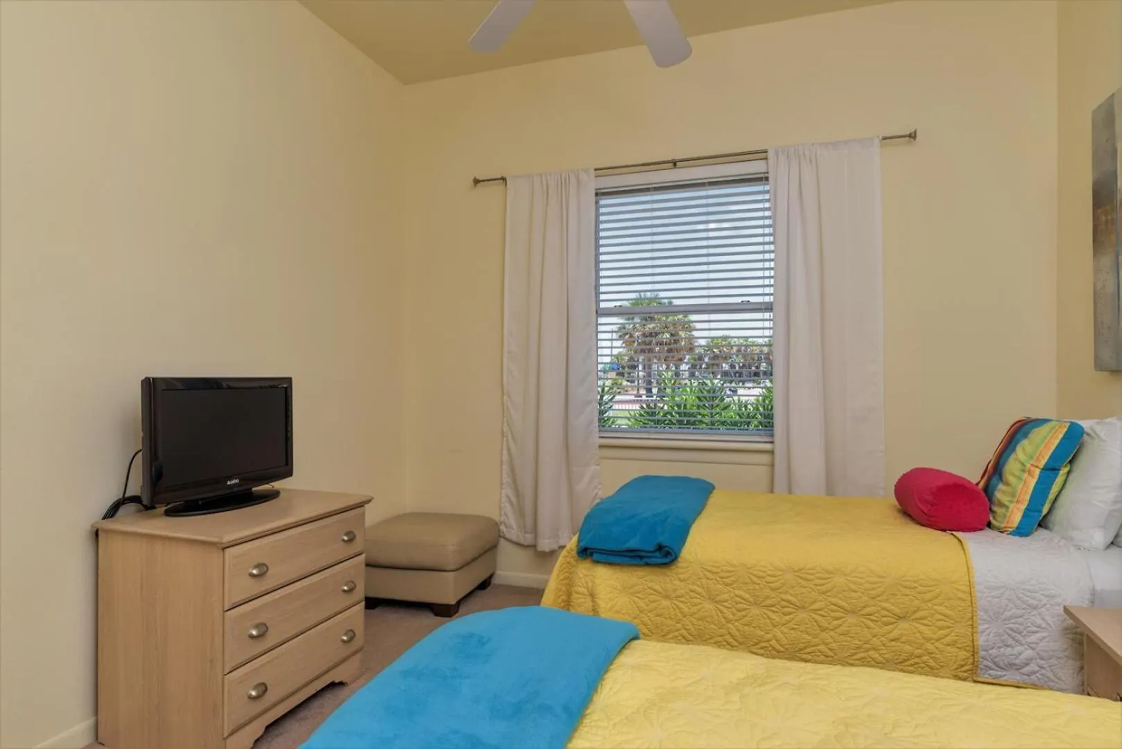 Las Verandas By Padre Getaways Holiday home *