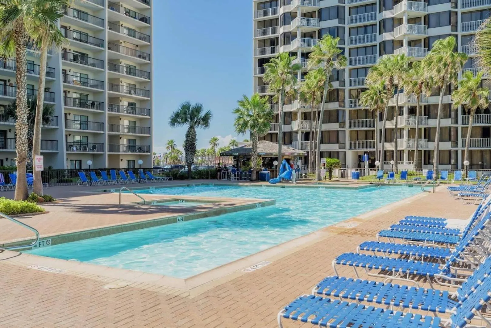 Saida Towers By Padre Getaways Holiday home *