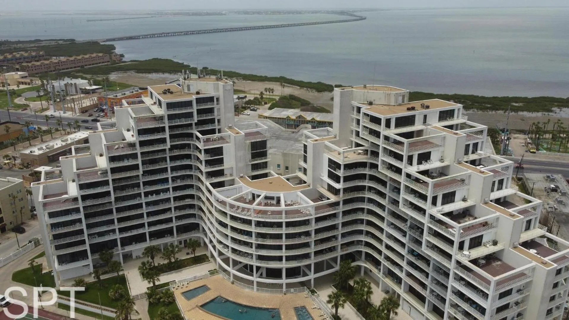 2-level Beachfront Luxury - Sunchase Iv - 326