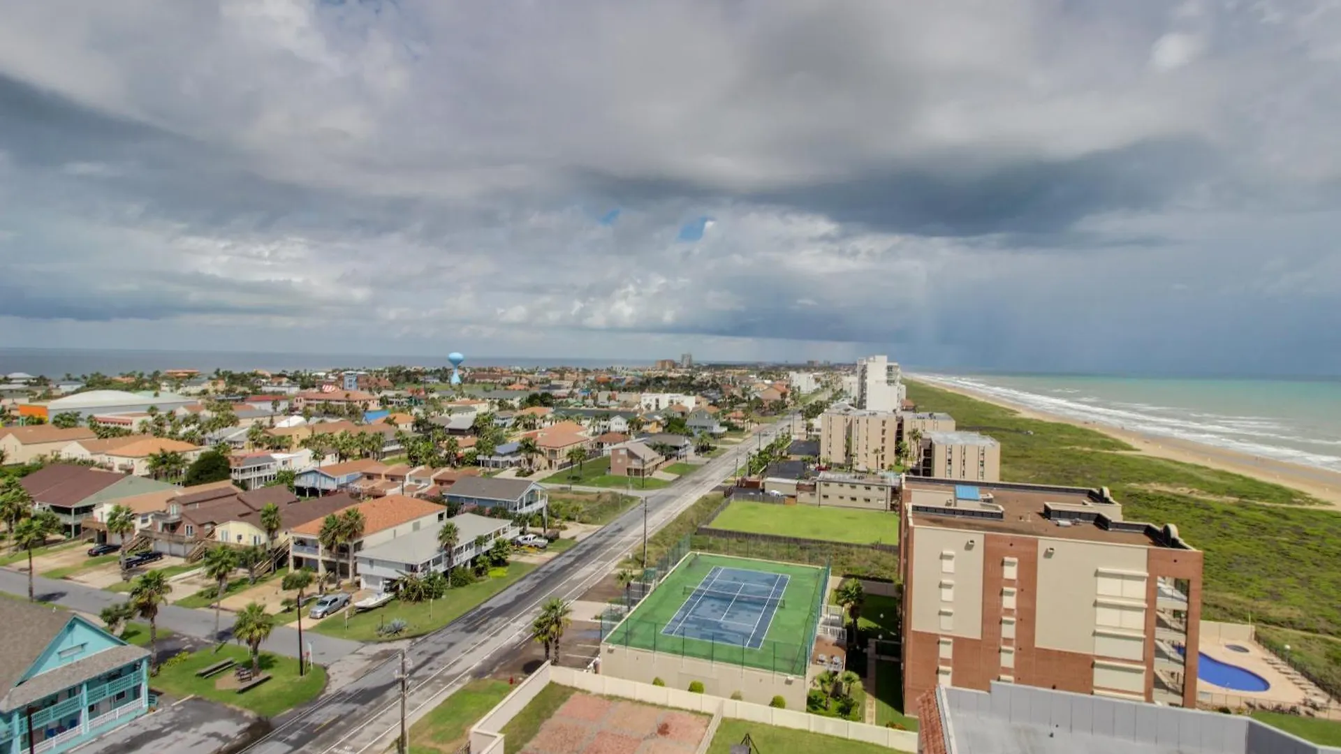 Apartment Sunchase Beachfront #210 *