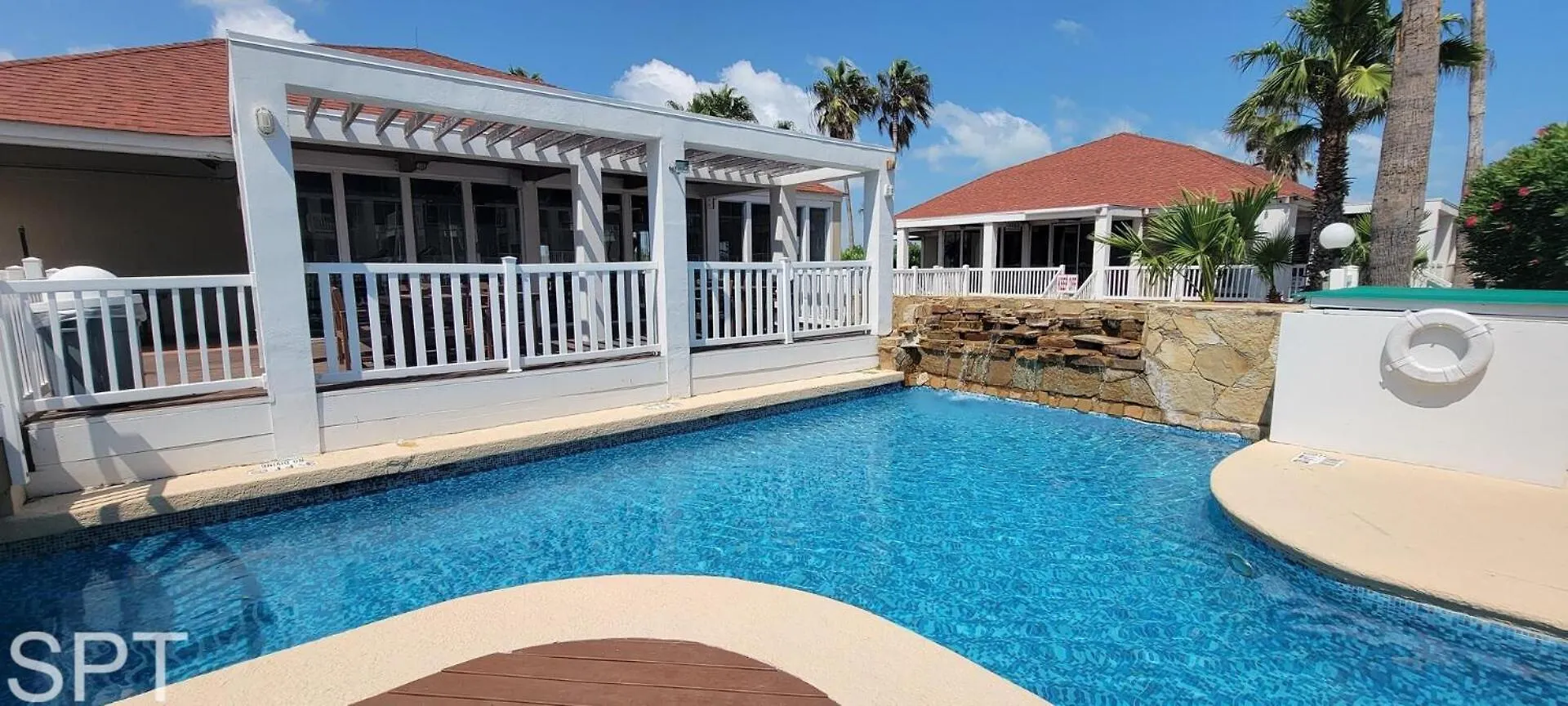 Gulfpoint 1302 Apartment *