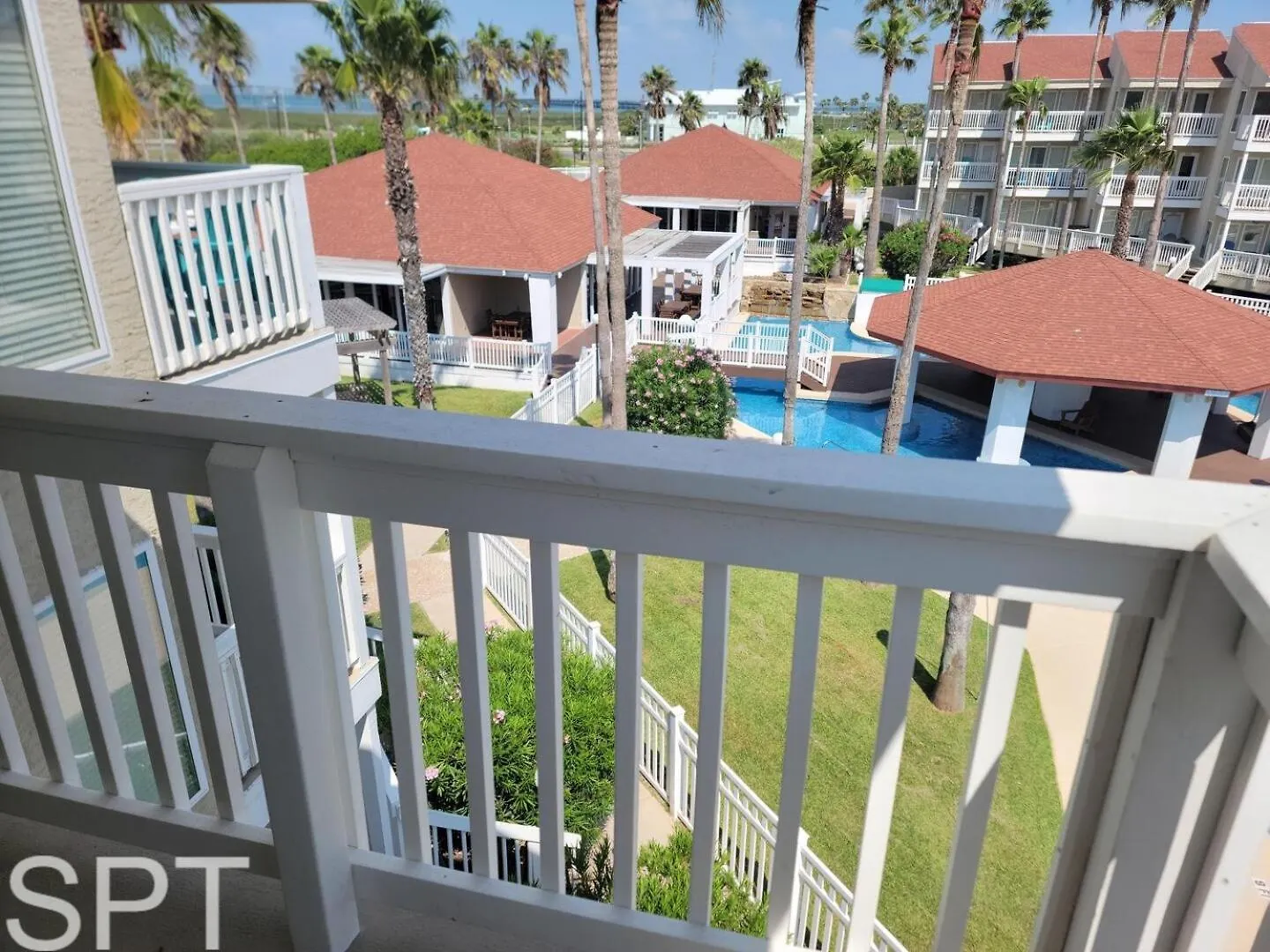 Apartment Gulfpoint 1302 *