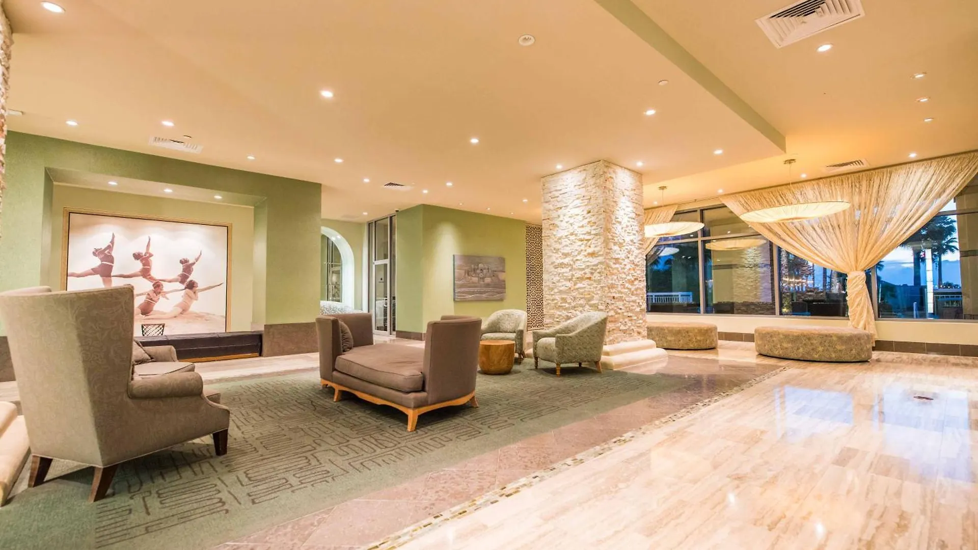 1901 Sapphire Beachfront 3 Bedroom Apartment