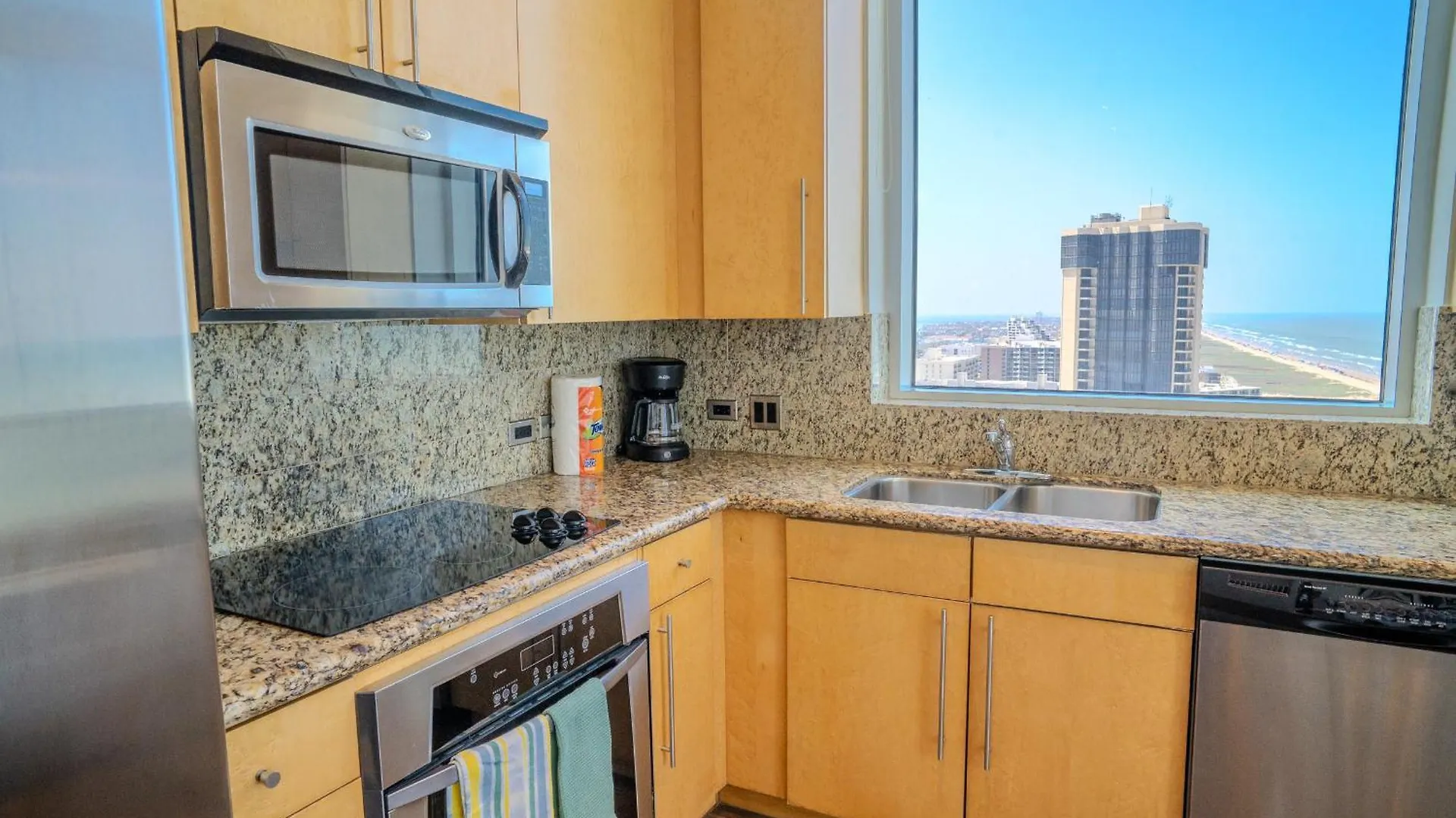 Apartment 1901 Sapphire Beachfront 3 Bedroom