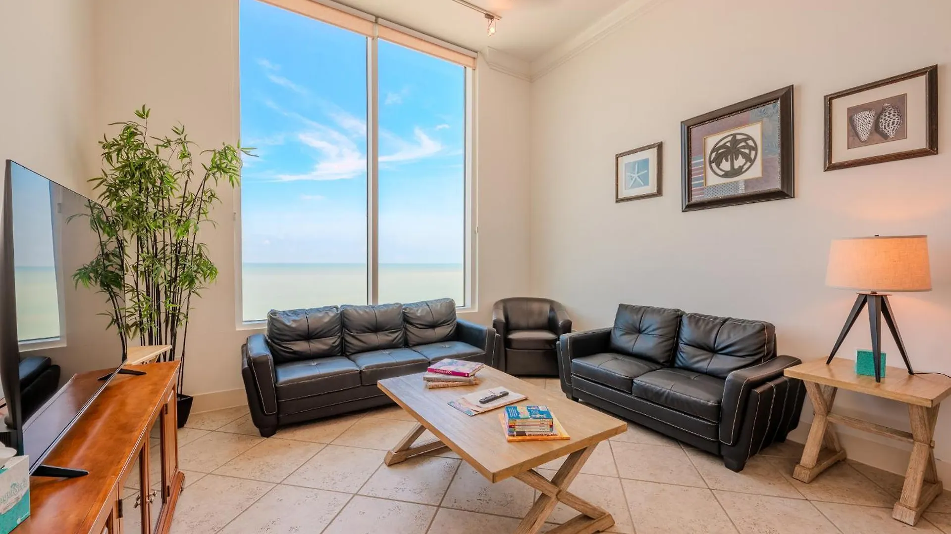Apartment 1901 Sapphire Beachfront 3 Bedroom South Padre Island