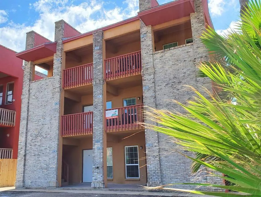 Sun Ray #1a - Pet Friendly, 3min Walk To Beach Apartment South Padre Island