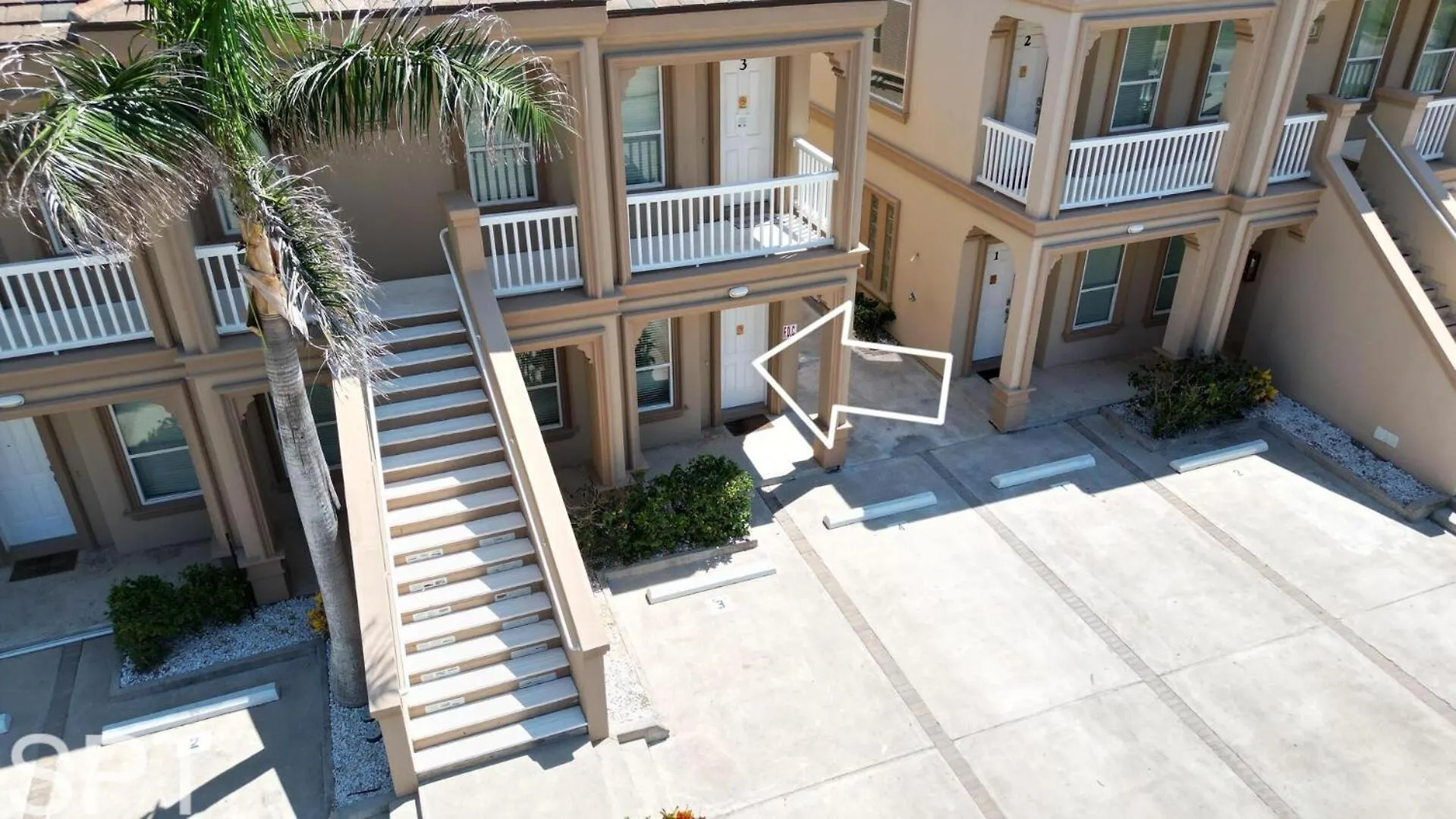 Apartment Island Time #4 *