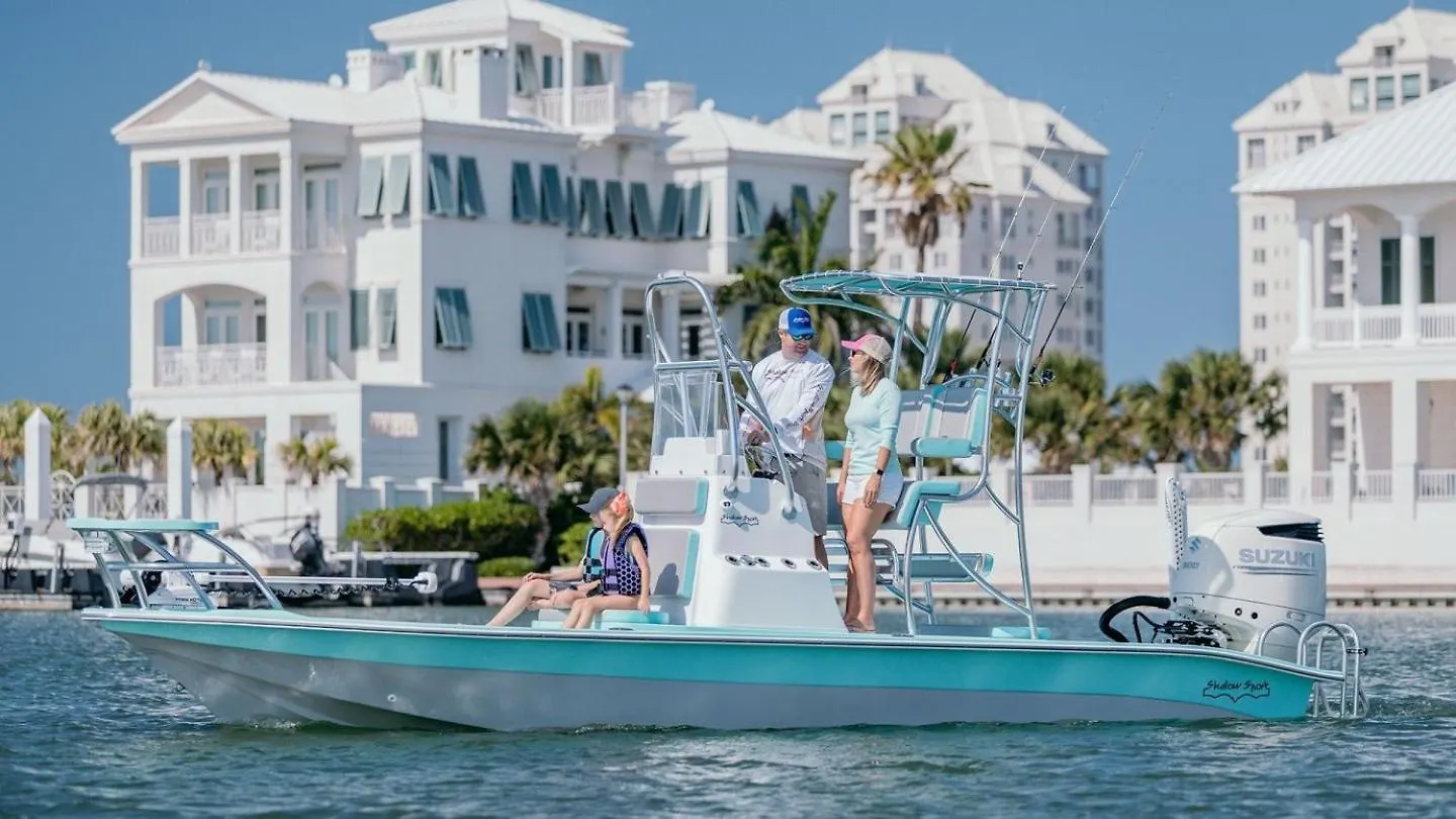 Lucky Turtle - Private Marina Front With Pool