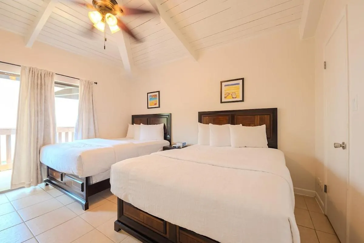 Tropical Retreat Coastal 1br Getaway With Balcony 212 Apartment