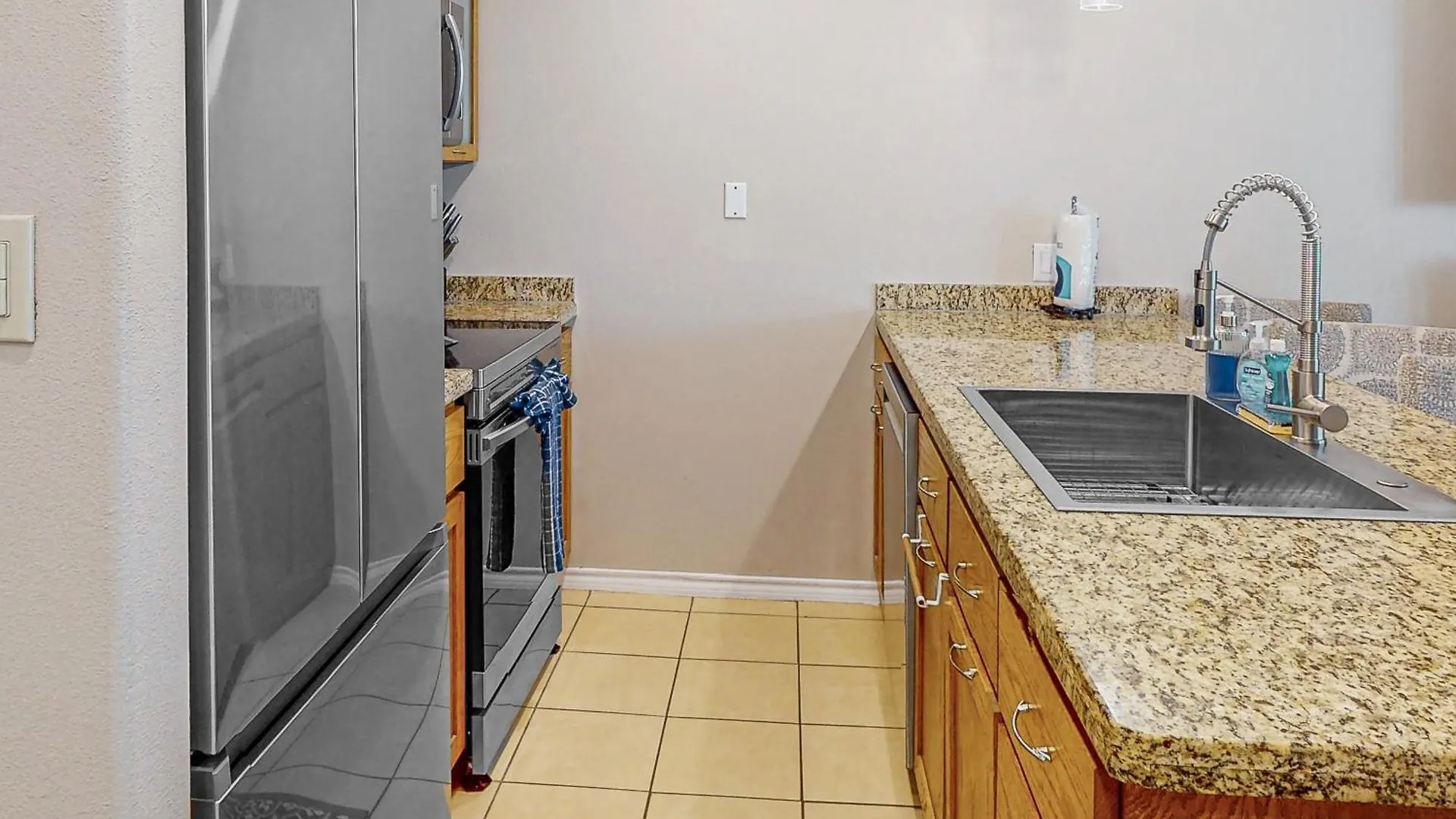 Apartment Star Beachside 106 *
