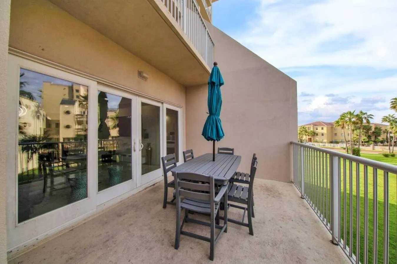 Holiday home Relax Luxury Beachfront With Amazing Terrace *