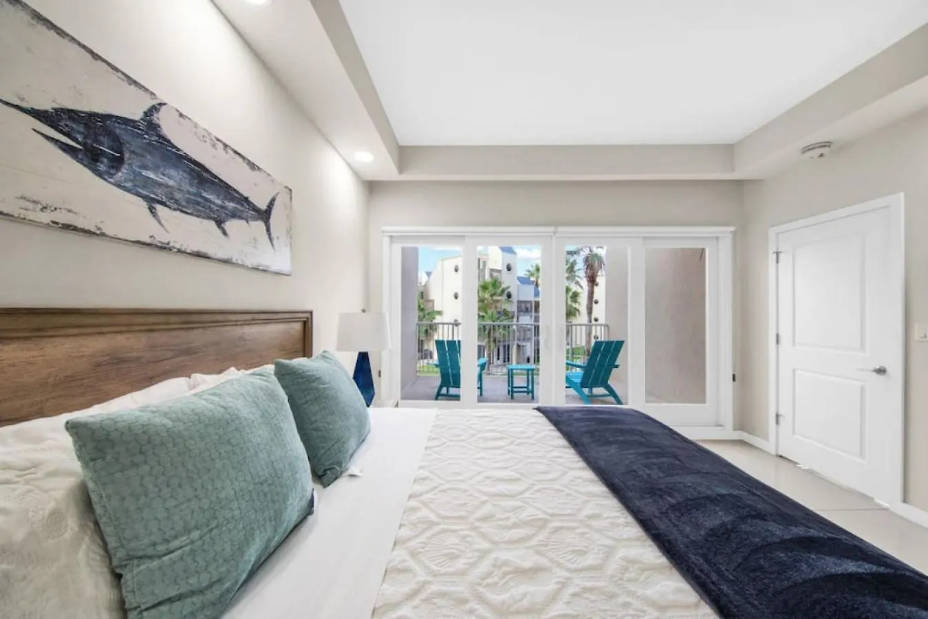 Relax Luxury Beachfront With Amazing Terrace *