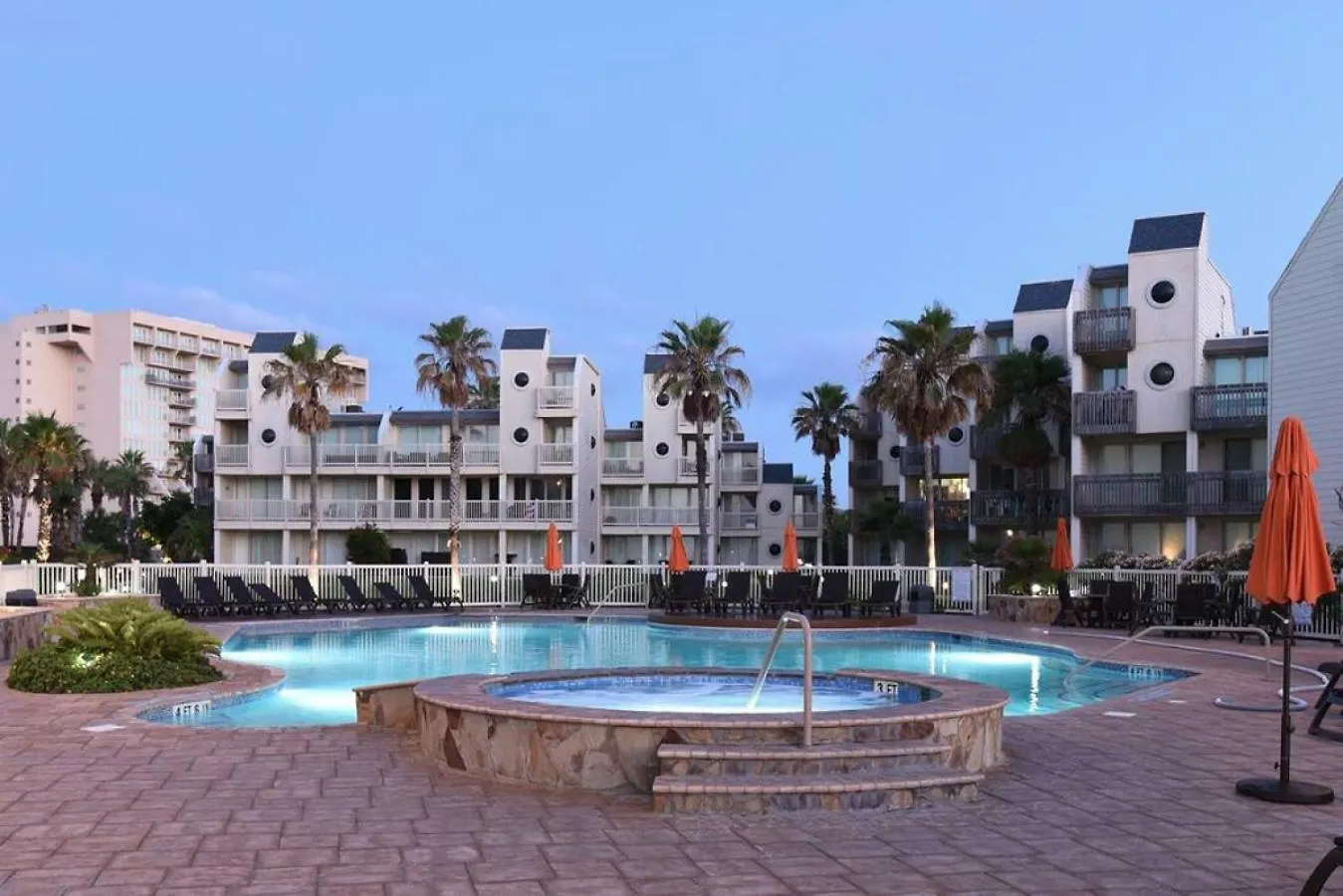 Amazing 5th Floor Beachfront Wonderful Views