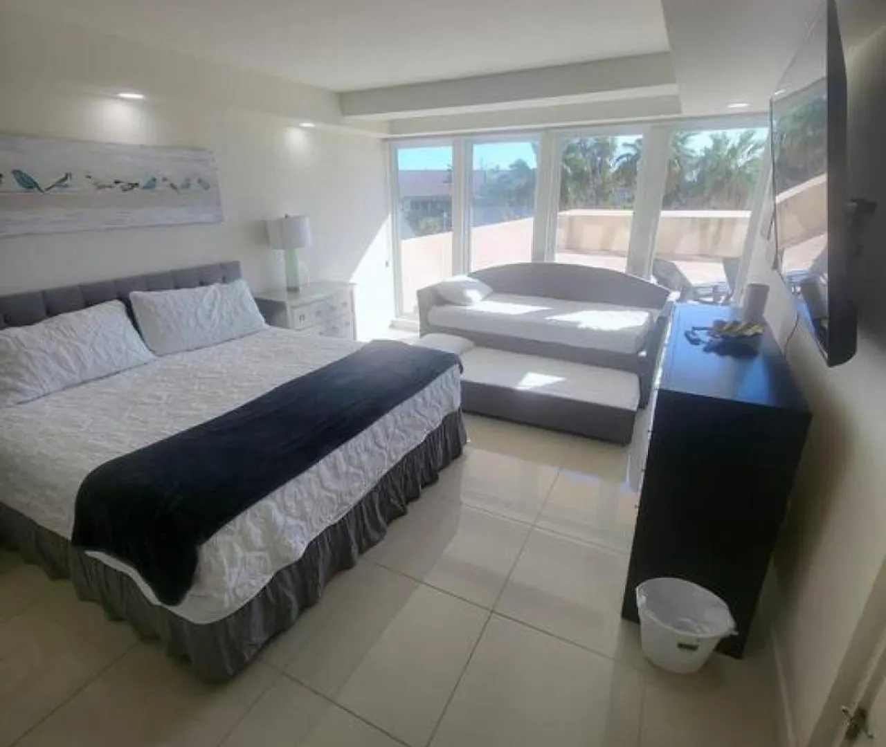 Luxury Beachfront With Amazing Sunset Views 南帕诸岛