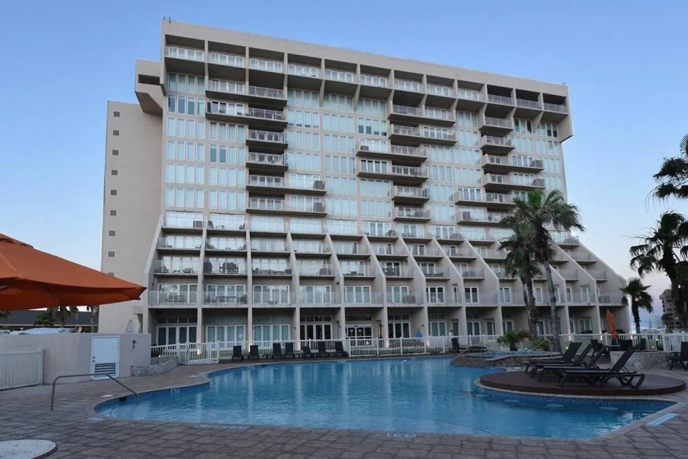 Amazing 5th Floor Beachfront Wonderful Views * South Padre Island