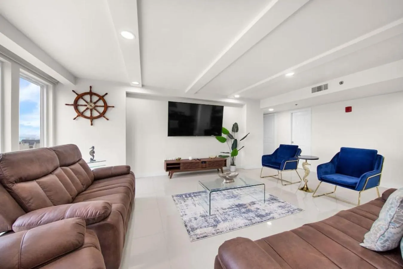 Luxury 6th Floor Beachfront Amazing Views Holiday home *