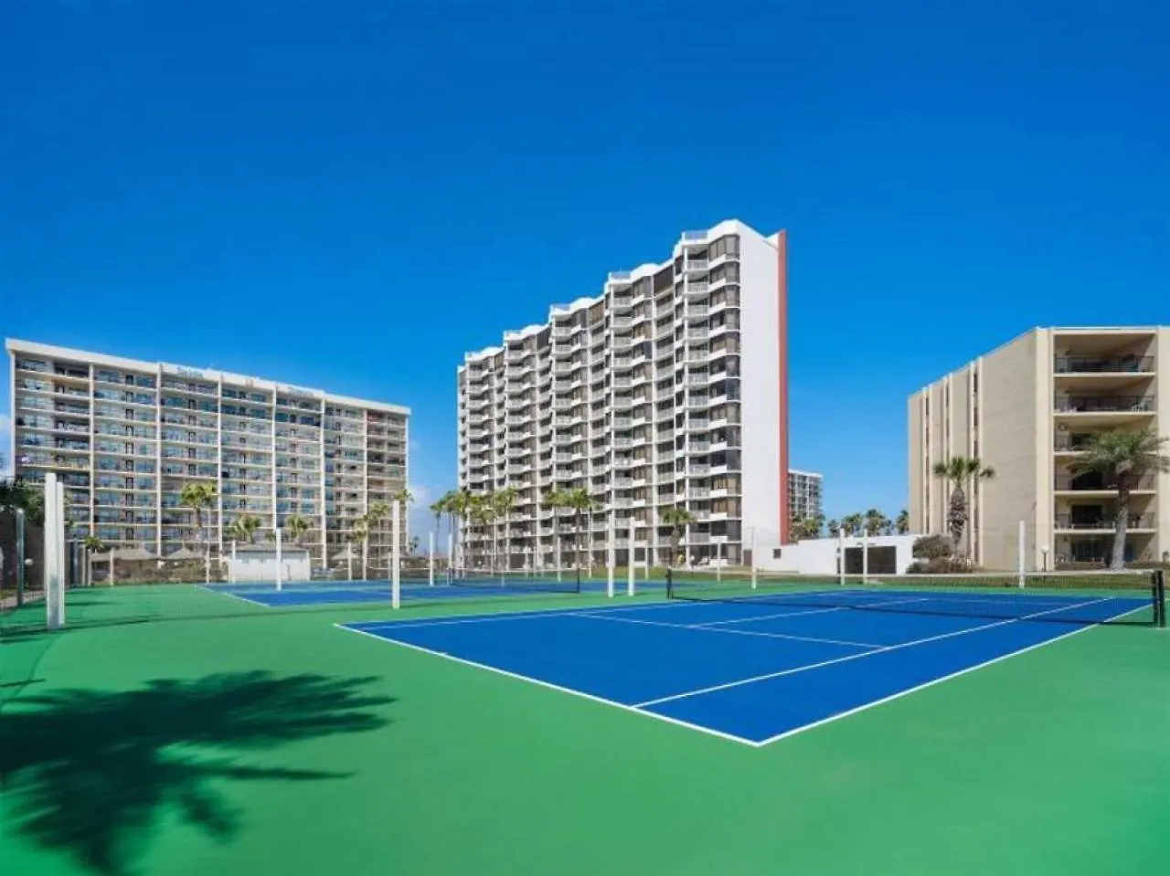 Amazing Saida Beachfront 2 Steps From Amenities South Padre Island