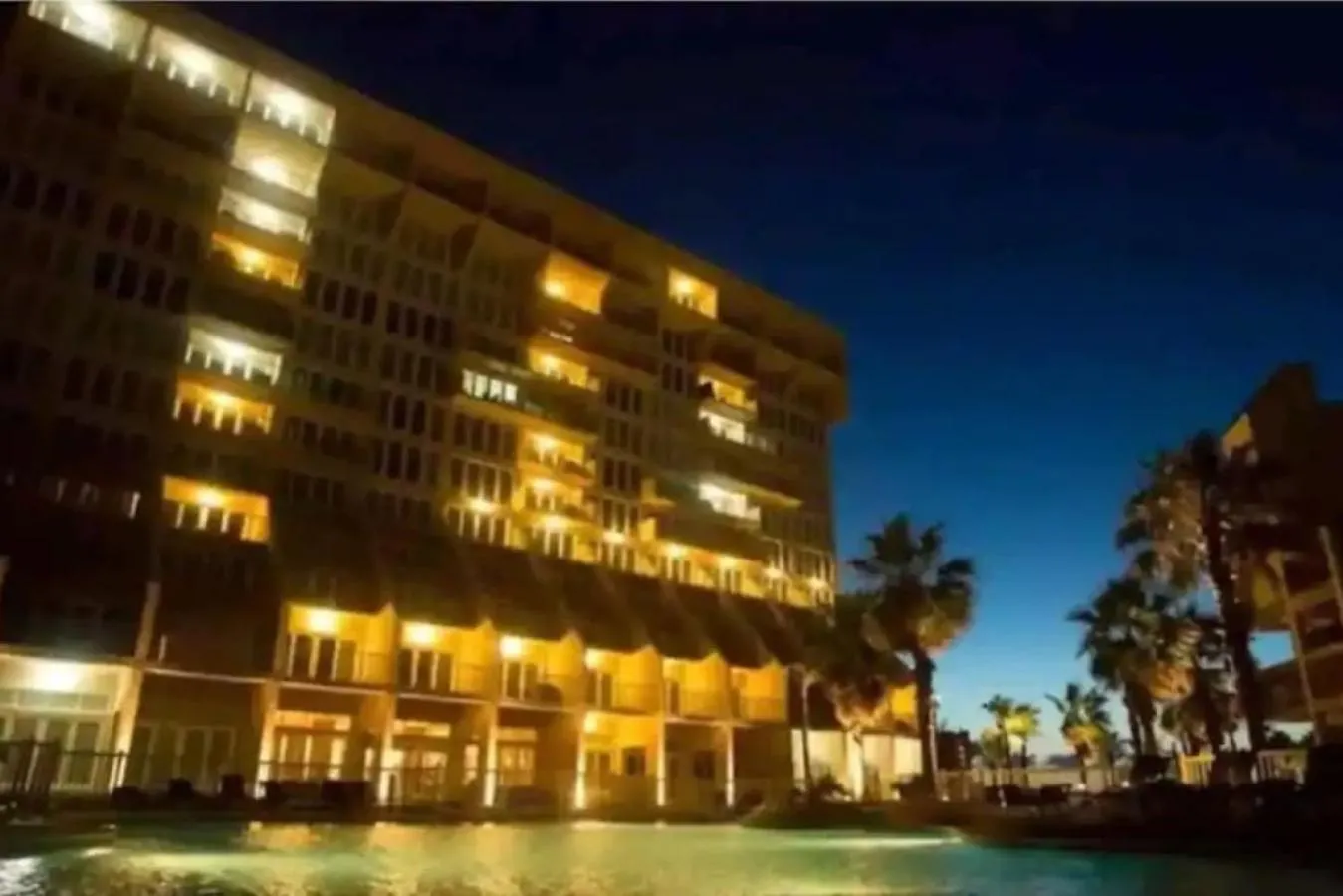 Amazing 4th Floor Beachfront Wonderful Views