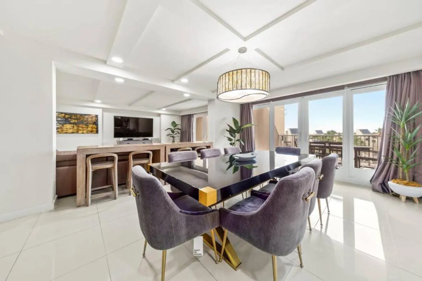 Amazing 4th Floor Beachfront Wonderful Views *