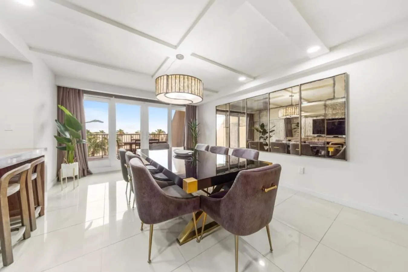Amazing 4th Floor Beachfront Wonderful Views Apartment