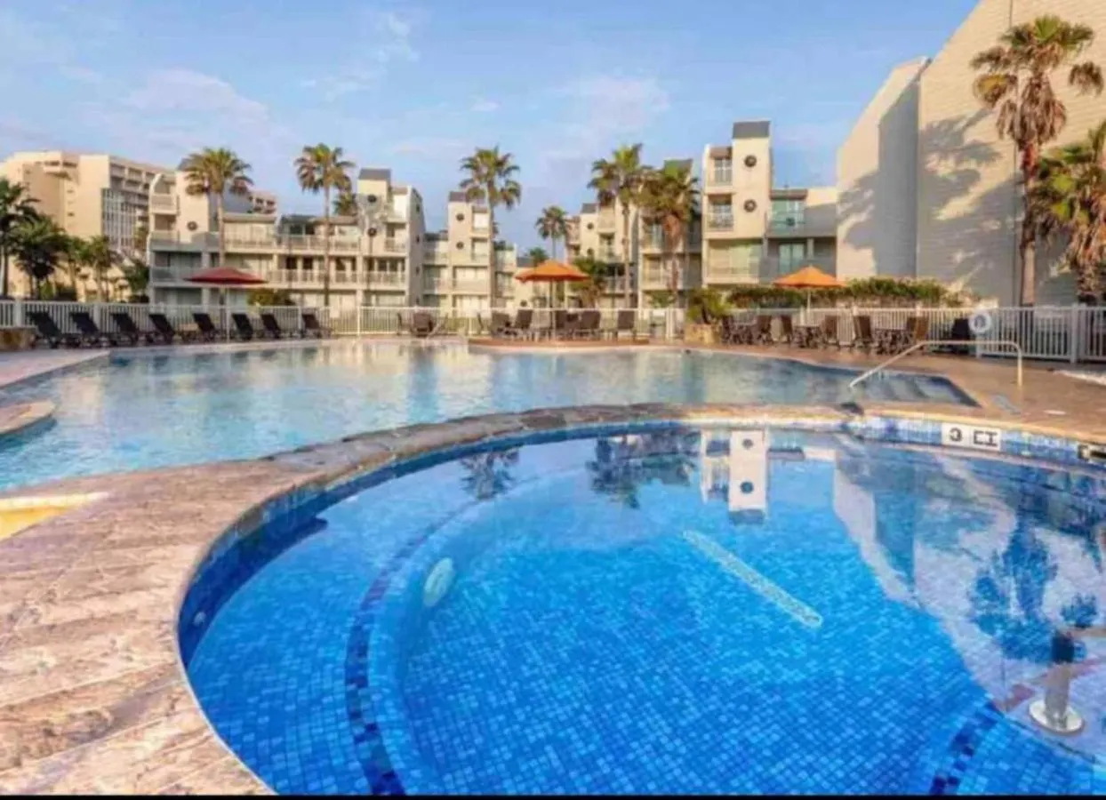 Solare Tower Dreamy Ocean Escape Apartment *