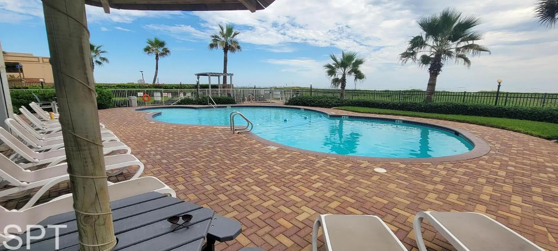 Aquarius 408 Holiday home