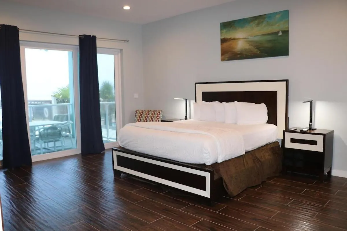 Beachfront 3 Bedroom