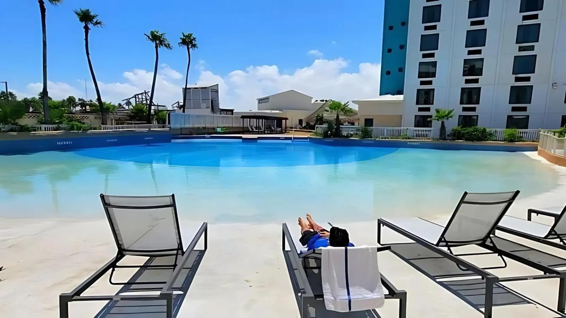 South Padre Island-beach Front By Ihg South Padre Island